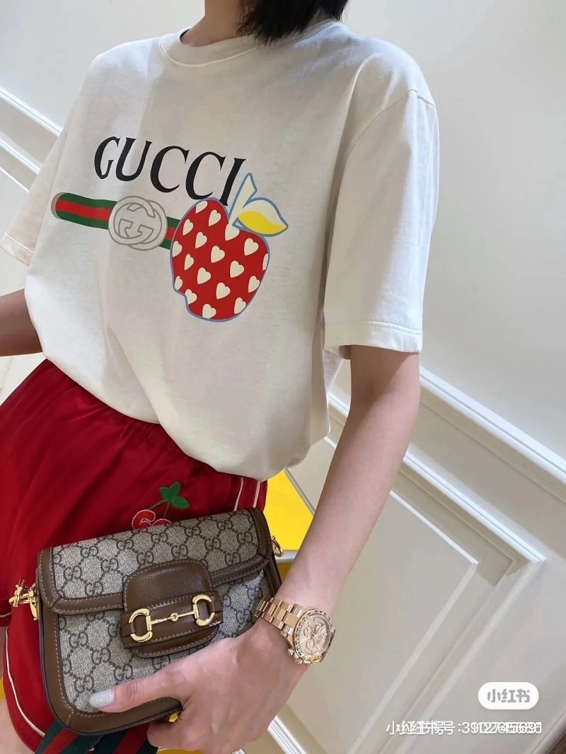 Gucci T-Shirts TimelessDesign 128245