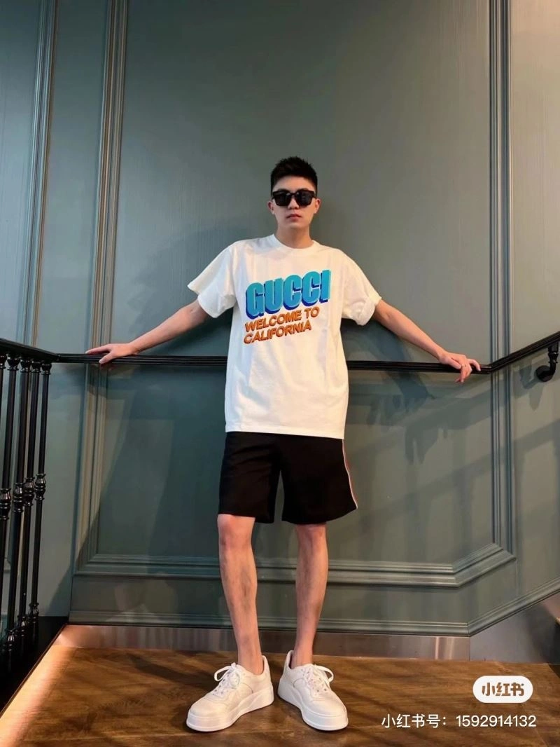 Gucci T-Shirts Versatile 128244