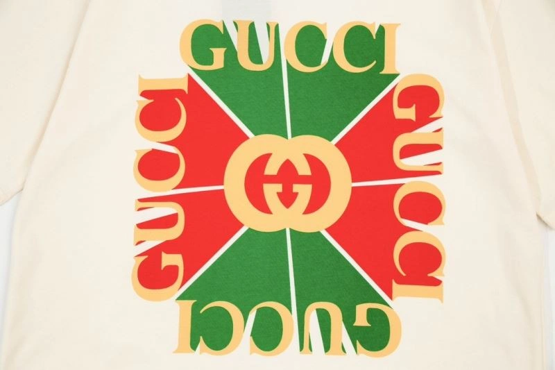 Gucci T-Shirts Fashionable 128228