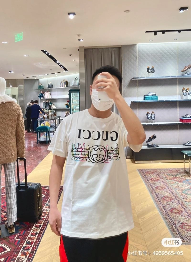 Gucci T-Shirts Seasonal 128234