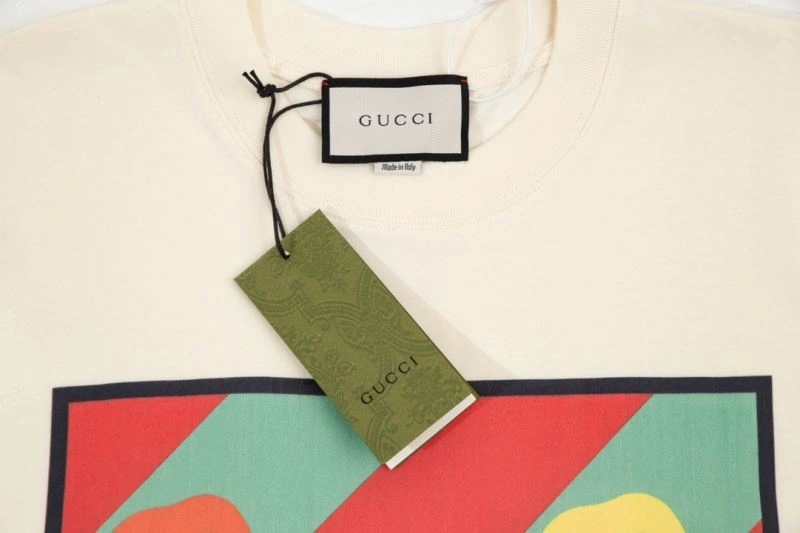 Gucci T-Shirts WeatherProof 128233