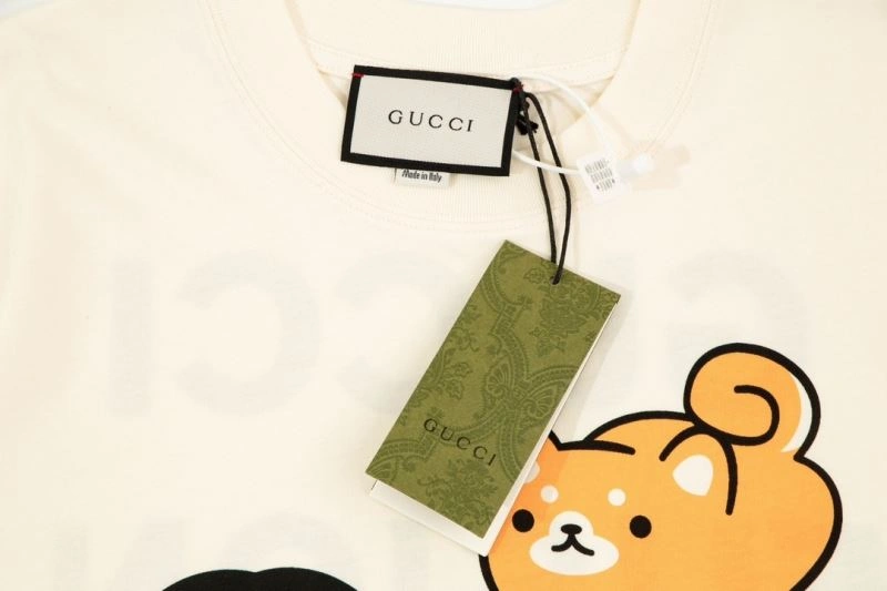 Gucci T-Shirts SmoothTexture 128240