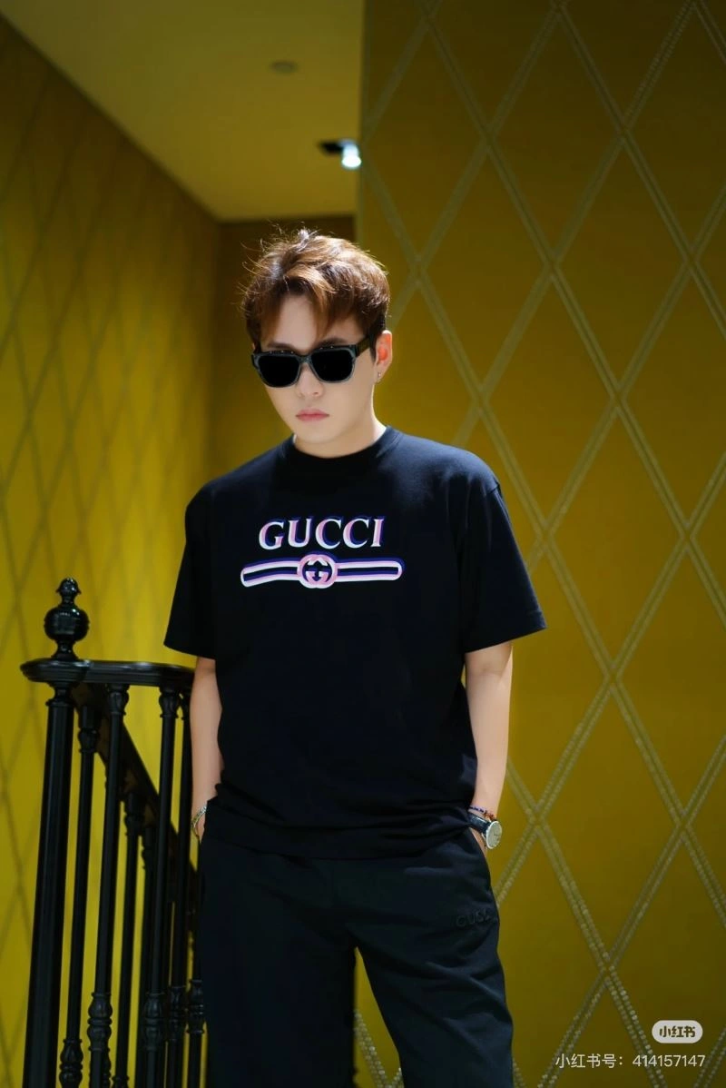Contemporary Gucci T-Shirts 128207