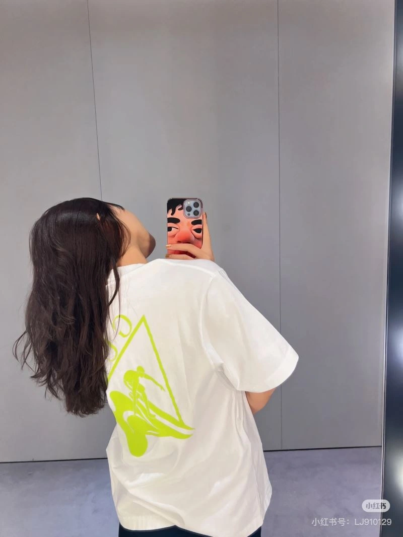 Gucci T-Shirts Durable 128199