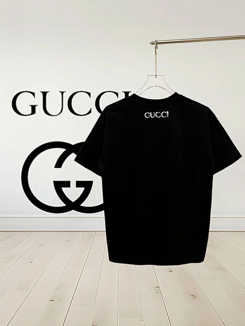 Gucci T-Shirts Sleek 128194