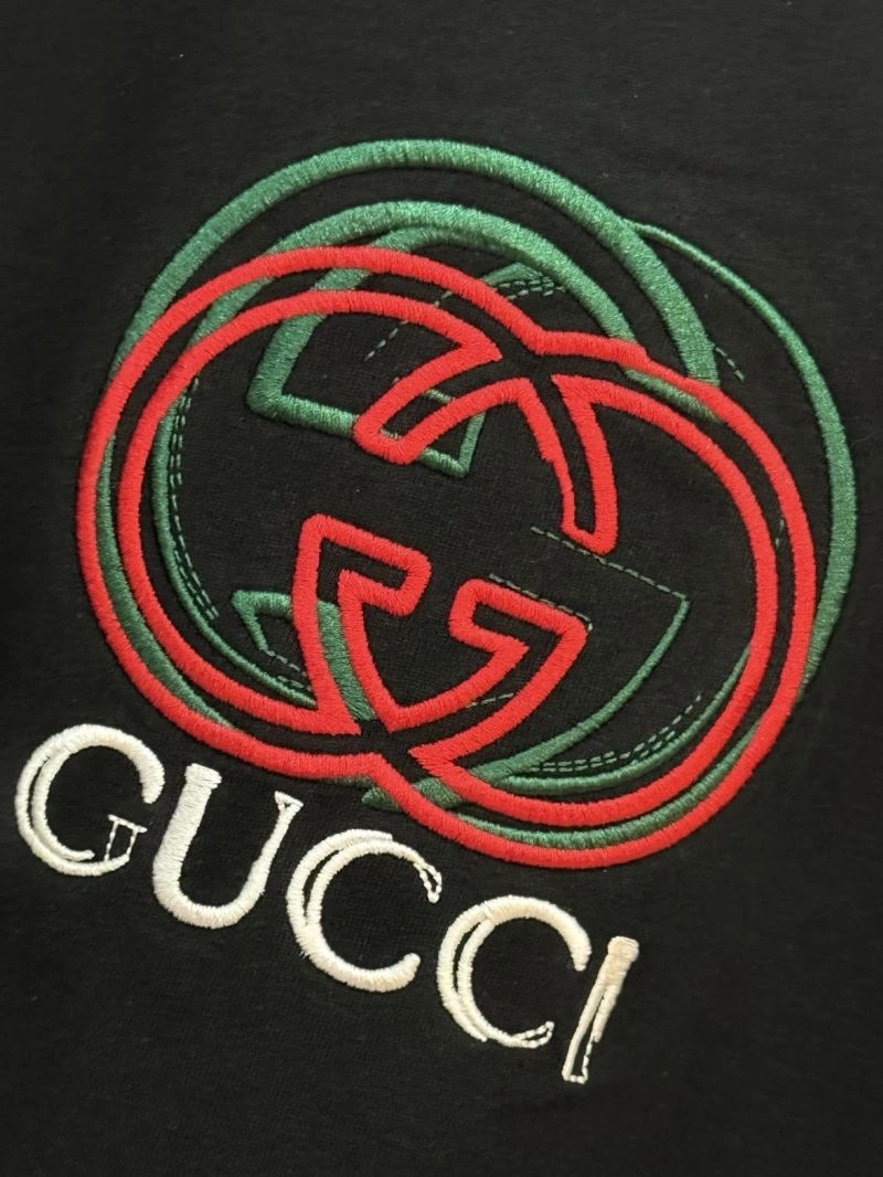 Gucci T-Shirts Sleek 128194