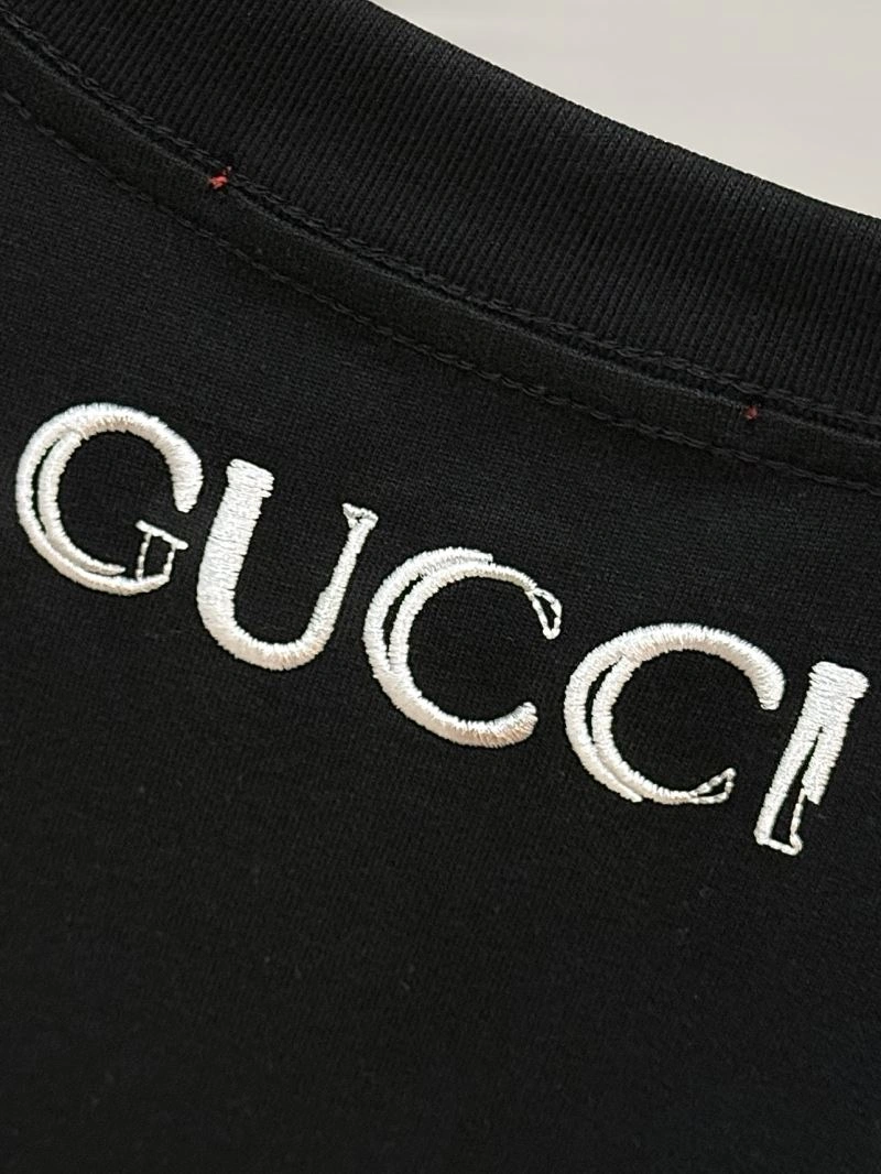 Gucci T-Shirts Sleek 128194