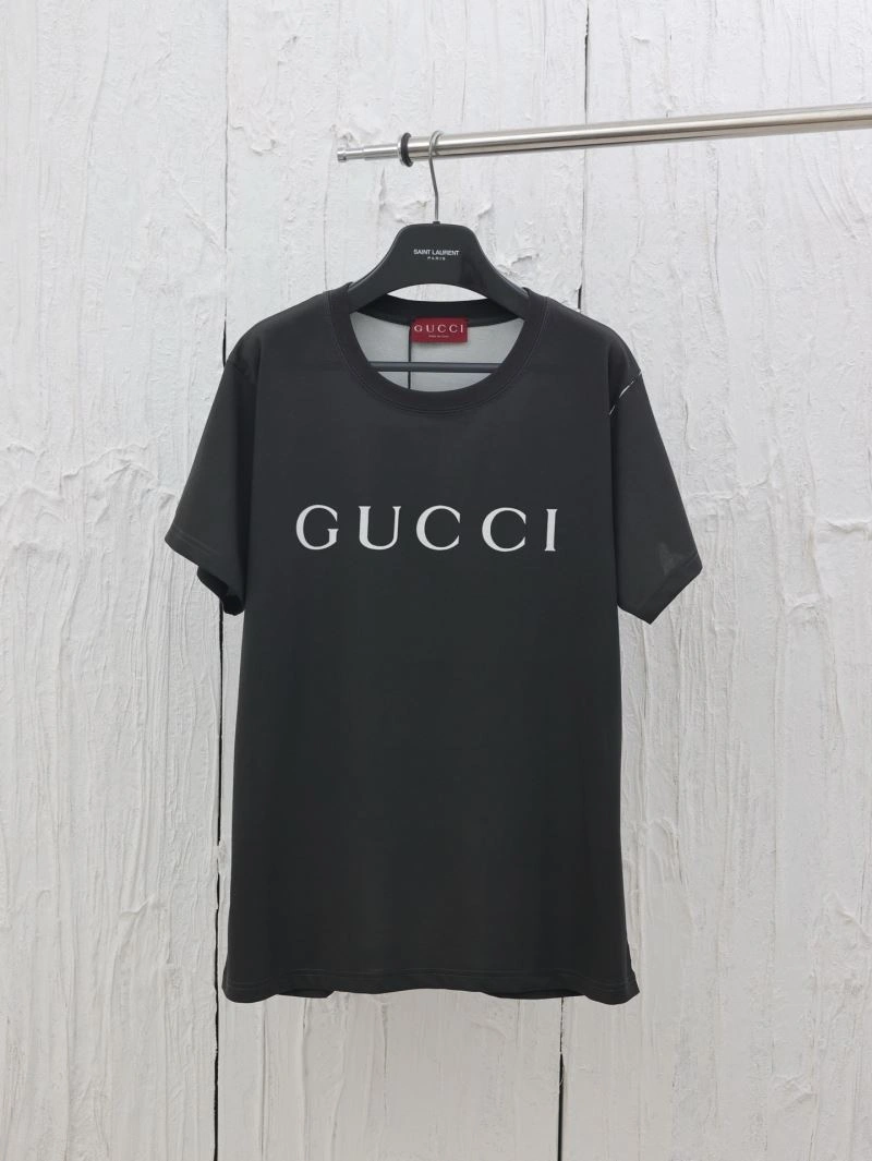 Versatile Gucci T-Shirts 128189