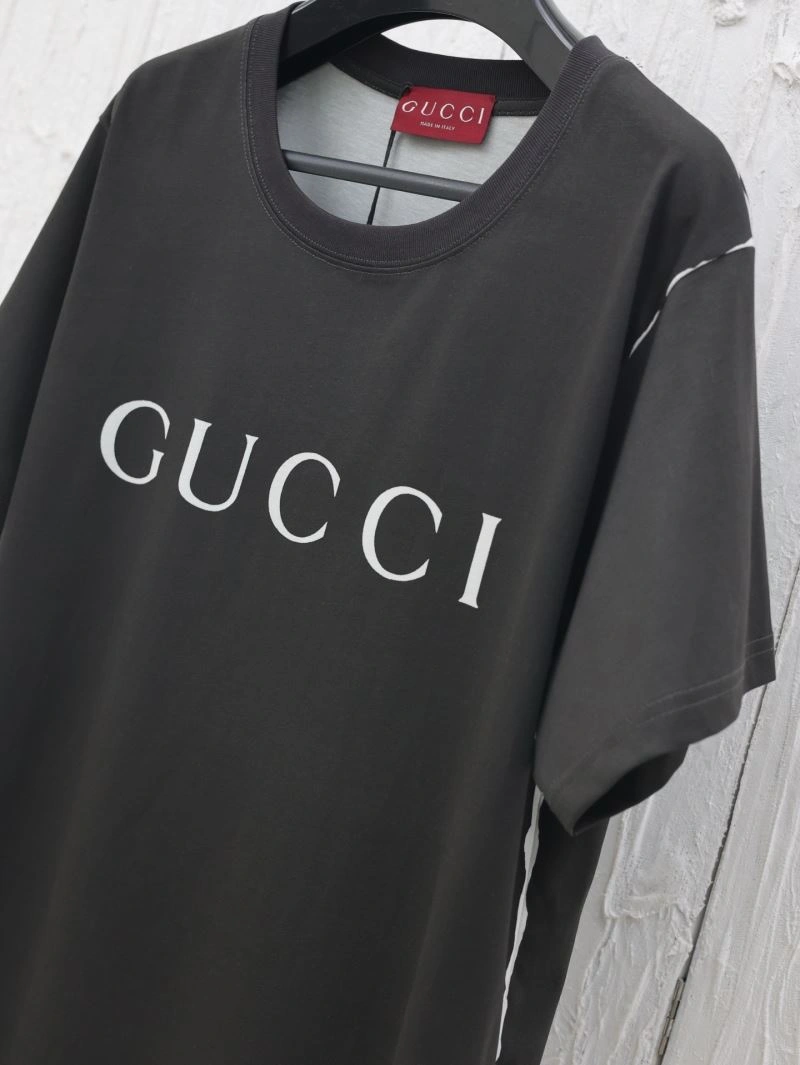 Versatile Gucci T-Shirts 128189