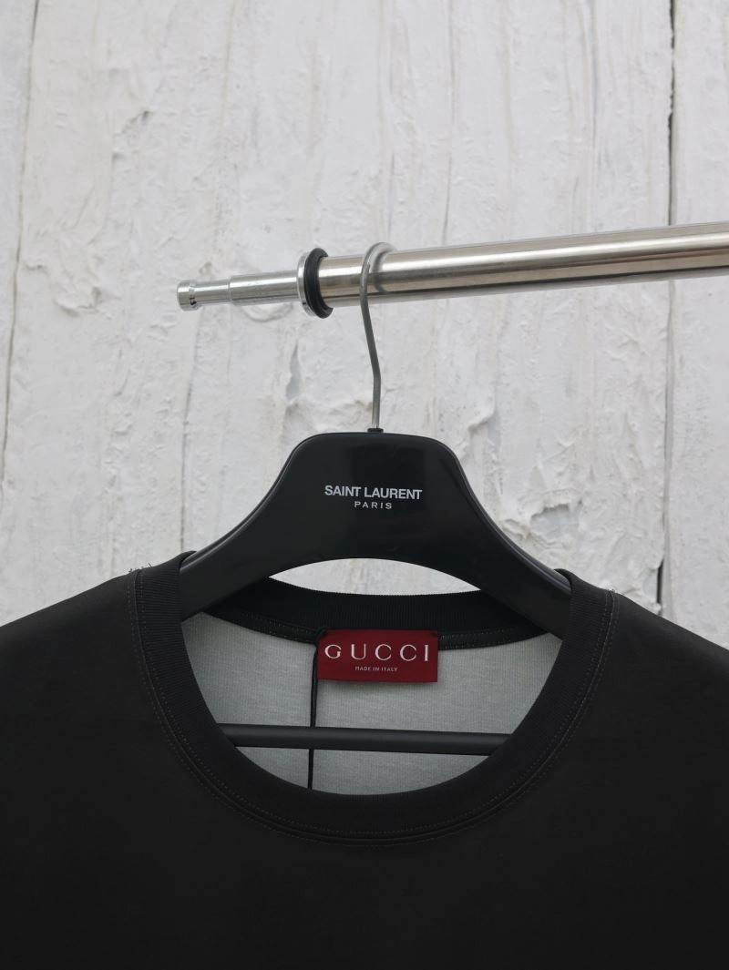 Versatile Gucci T-Shirts 128189