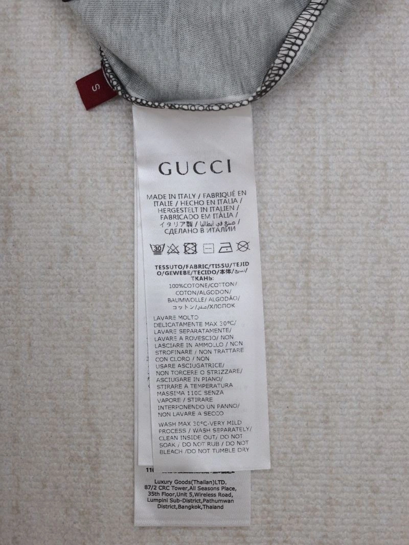 Versatile Gucci T-Shirts 128189
