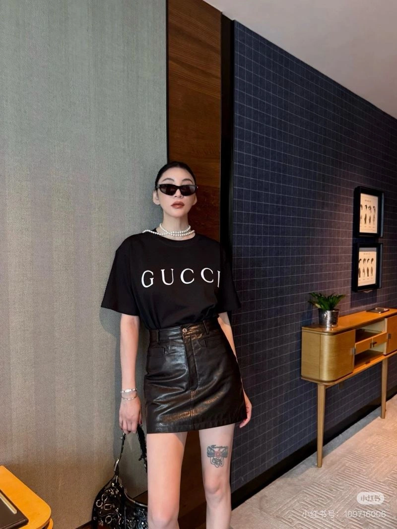 Gucci T-Shirts FashionForward 128201