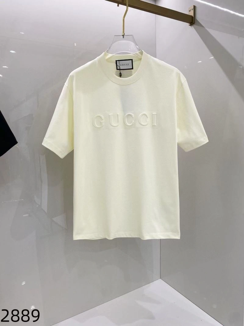 Gucci T-Shirts Youthful 125036