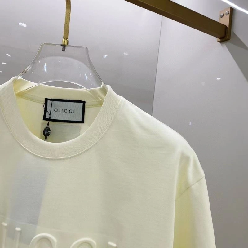 Gucci T-Shirts Youthful 125036