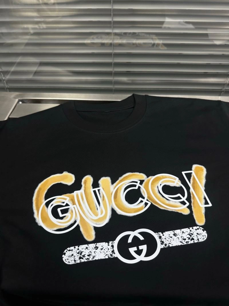 Gucci T-Shirts Timeless 125021