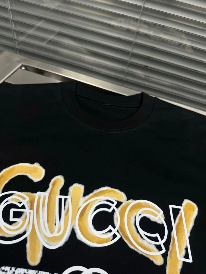 Gucci T-Shirts Timeless 125021