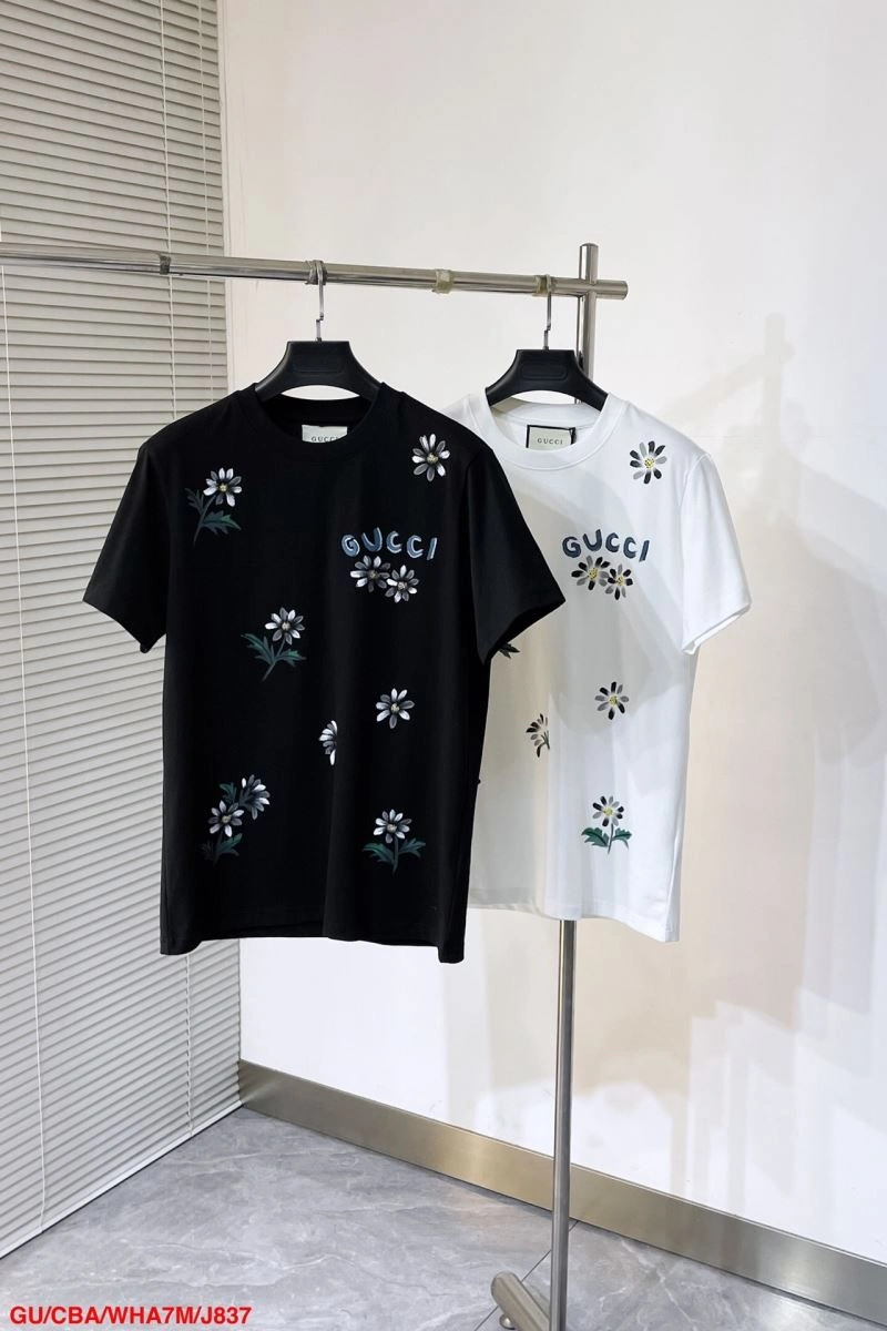 Flexible Gucci T-Shirts 128752