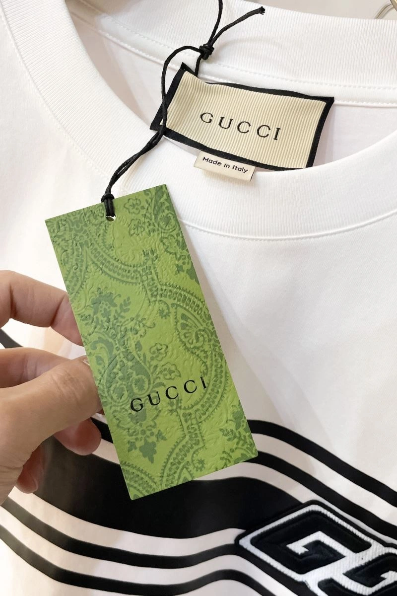 EyeCatching Gucci T-Shirts 128760