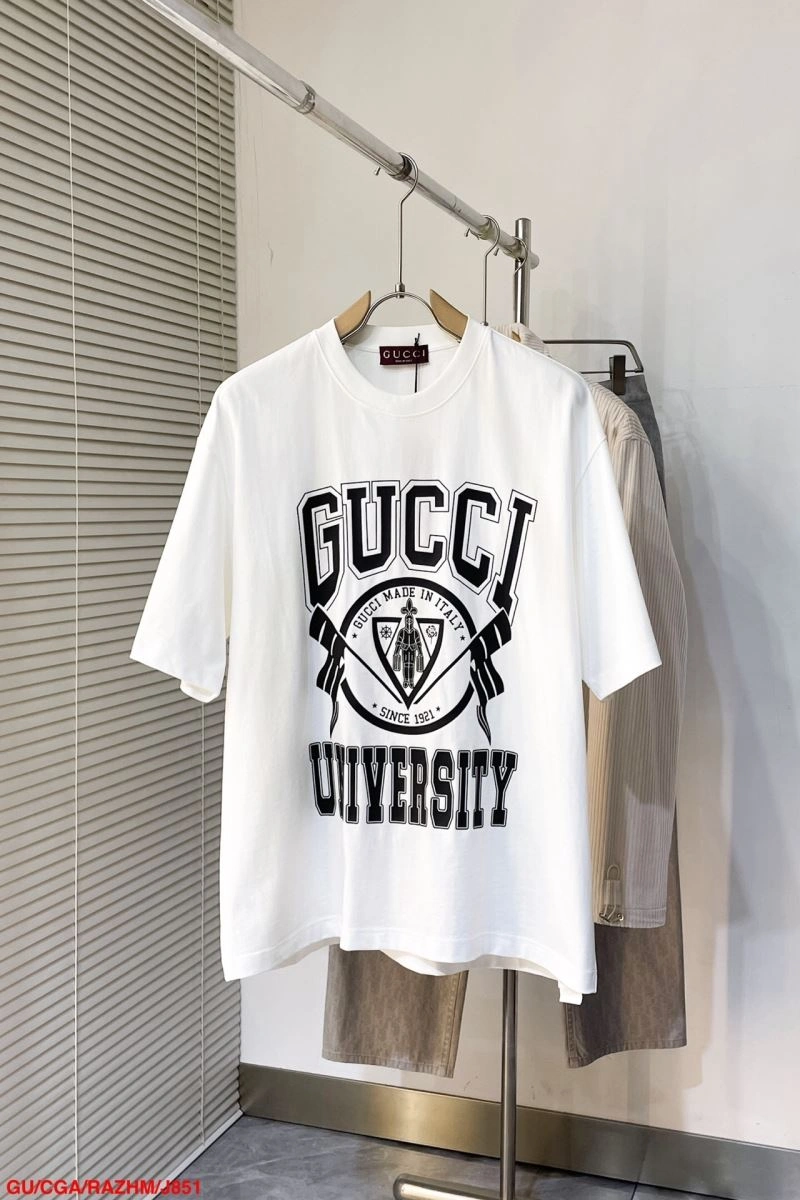 Gucci T-Shirts FreshLook 128747