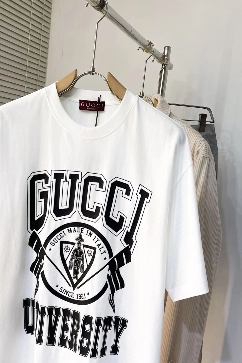 Gucci T-Shirts FreshLook 128747