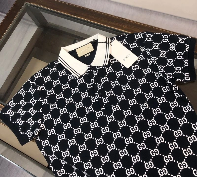 Versatile Gucci T-Shirts 128733