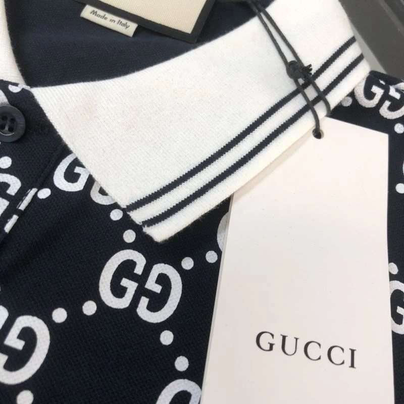 Versatile Gucci T-Shirts 128733