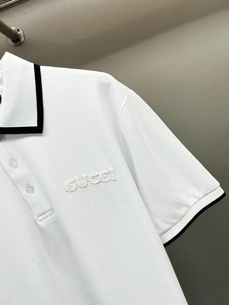 Gucci T-Shirts Sleek 128676