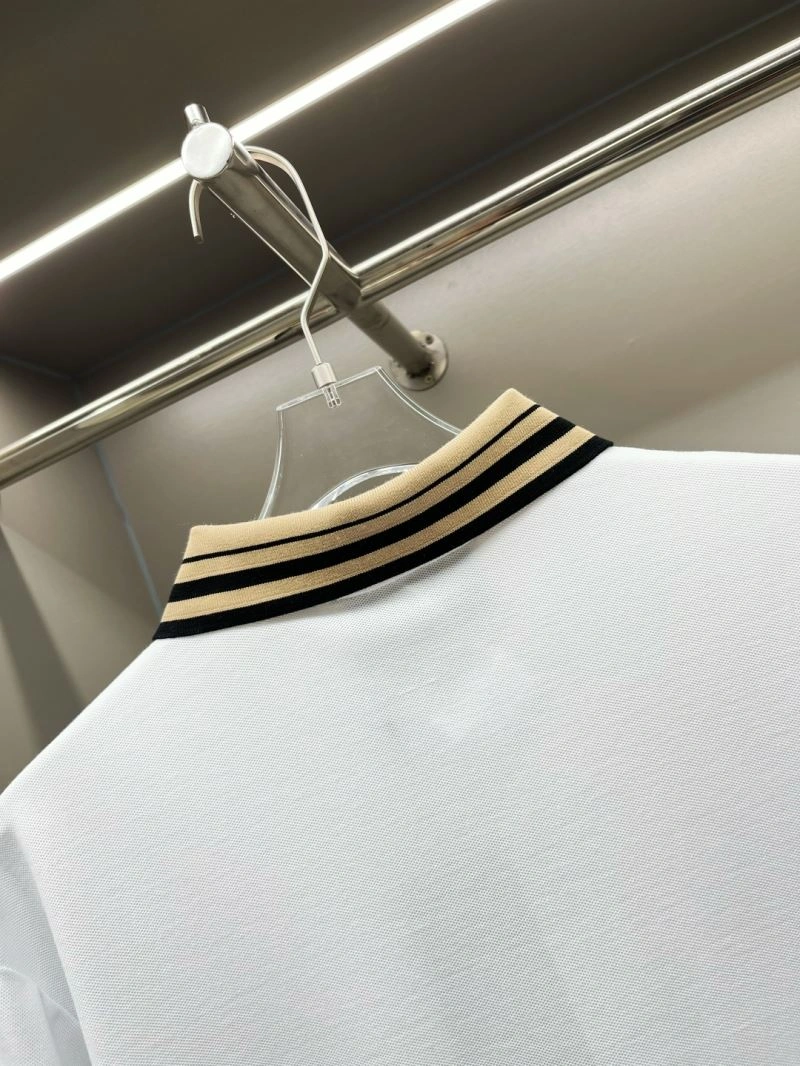 Gucci T-Shirts FashionForward 128628
