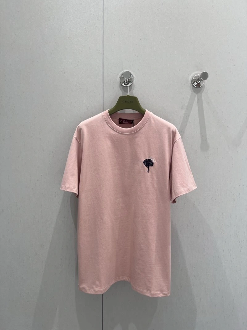 Gucci T-Shirts Sleek 124717