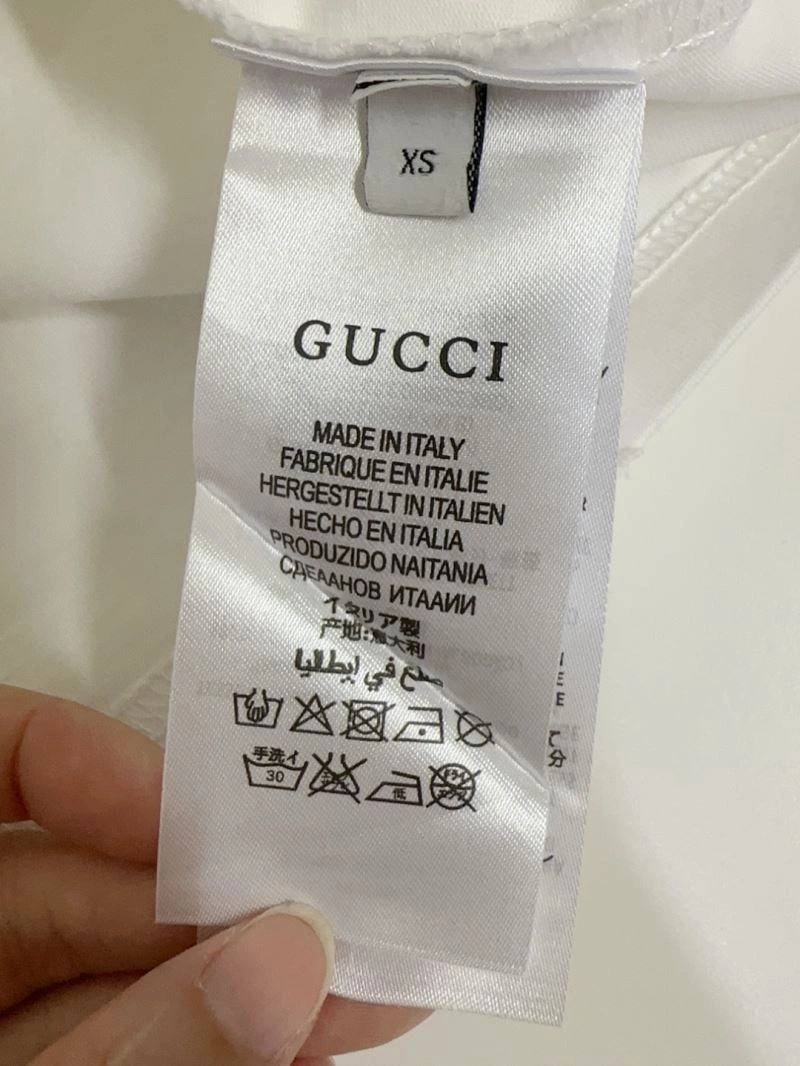 Gucci T-Shirts Durable 127943