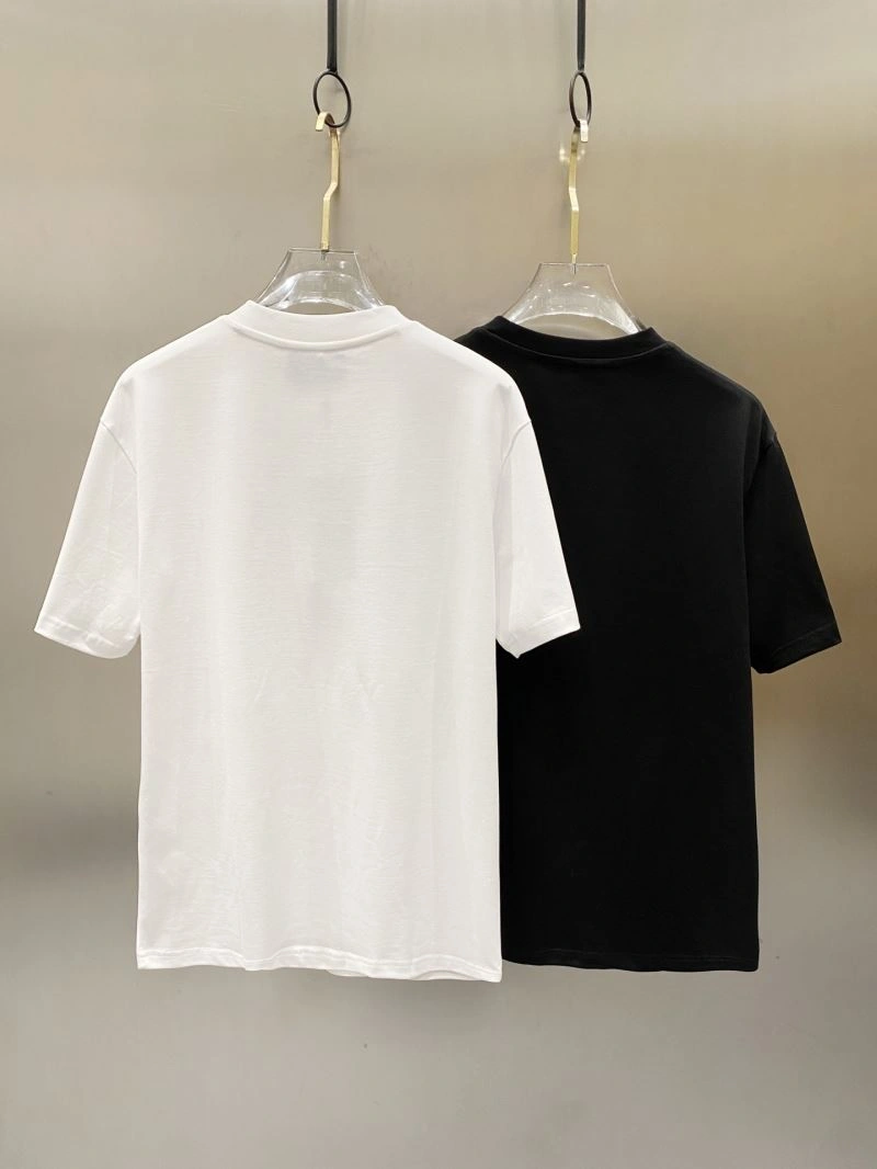 UrbanChic Gucci T-Shirts 127927