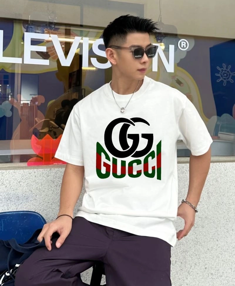 RelaxedFit Gucci T-Shirts 127926