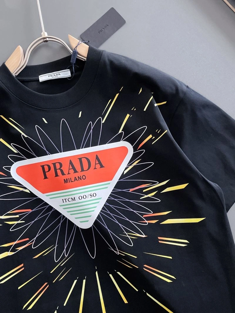 Fashionable Gucci T-Shirts 127890