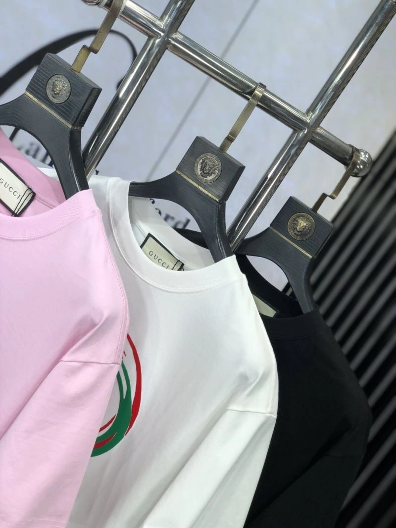Gucci T-Shirts SmoothTexture 127914
