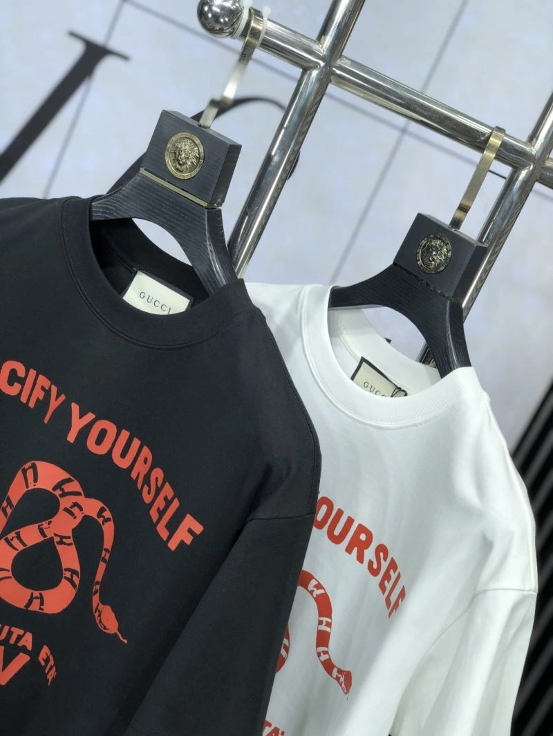 Functional Gucci T-Shirts 127913