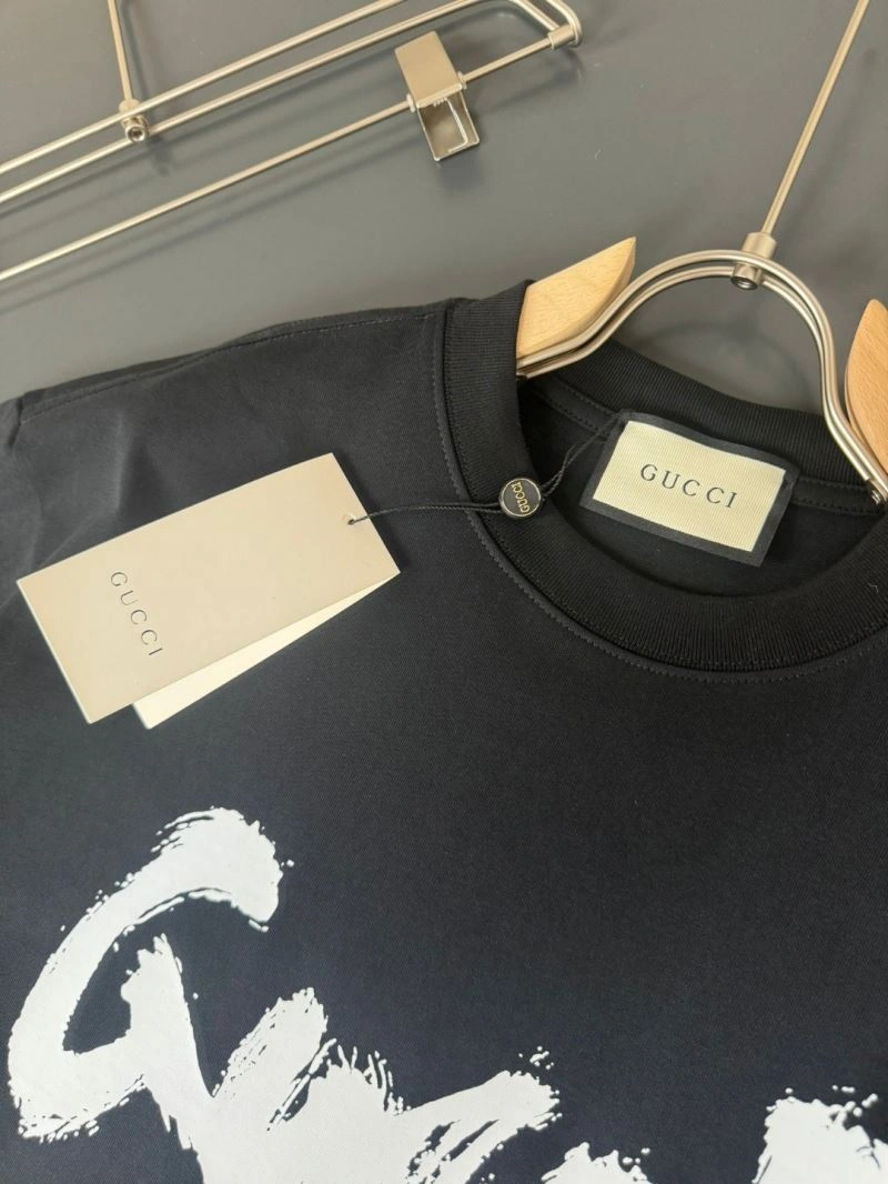 Gucci T-Shirts Lightweight 127870