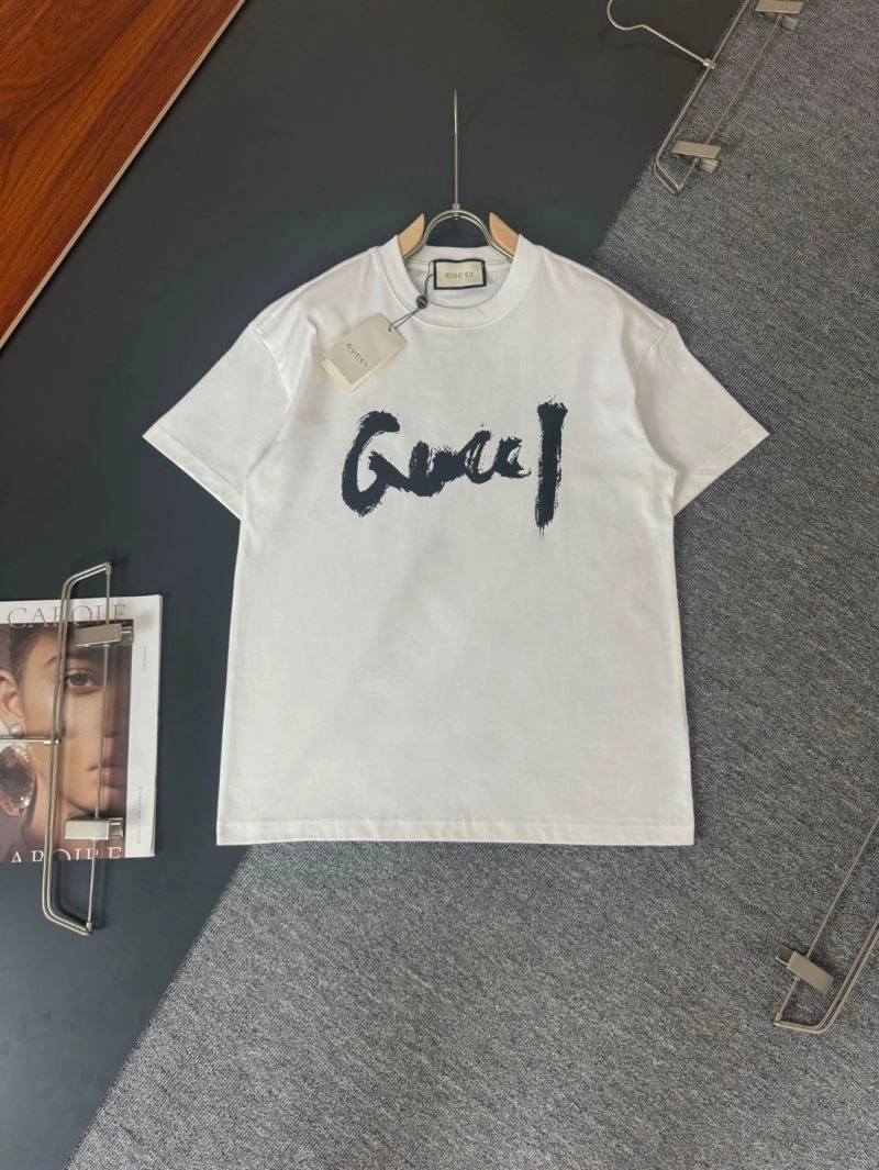 Gucci T-Shirts WrinkleFree 127860