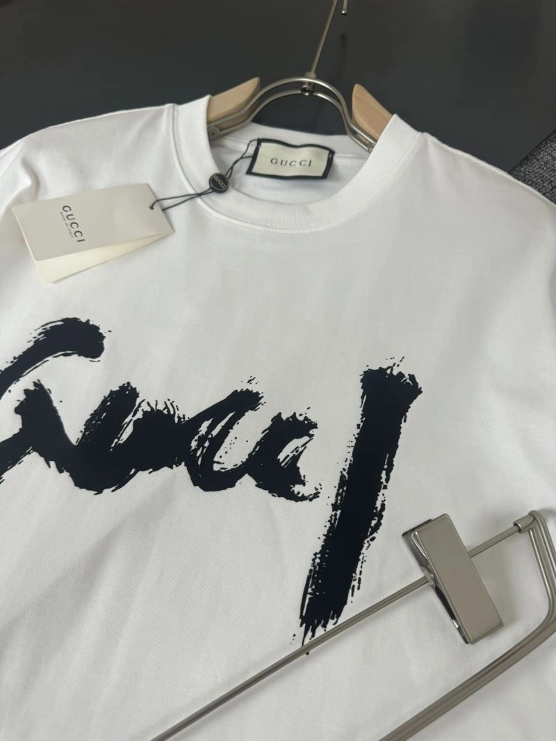 Gucci T-Shirts WrinkleFree 127860