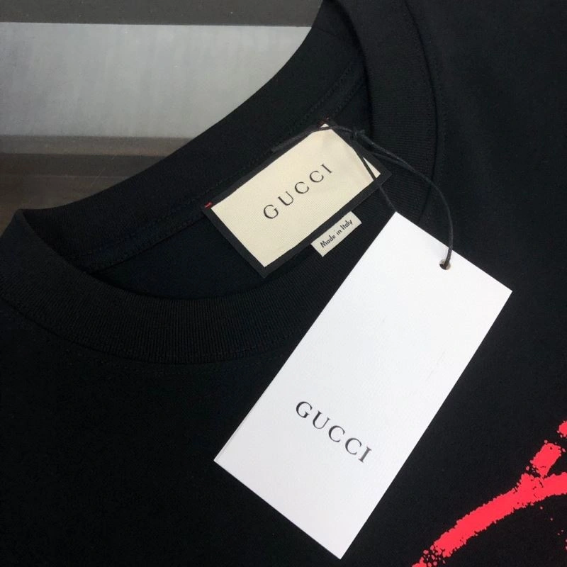 Gucci T-Shirts Soft 127871