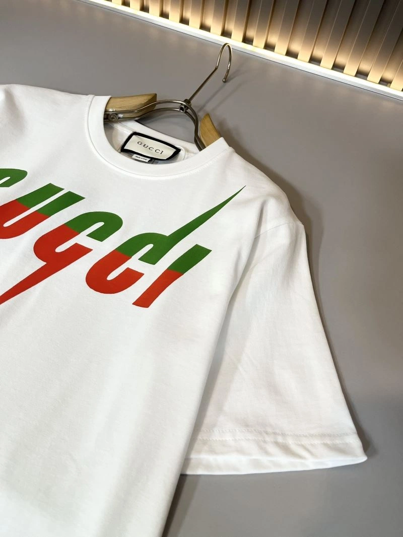 Contemporary Gucci T-Shirts 127875