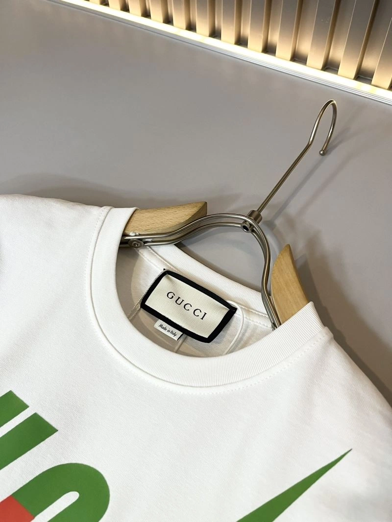 Contemporary Gucci T-Shirts 127875