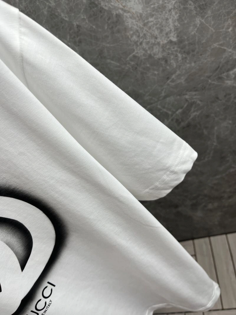 Classic Gucci T-Shirts 127846