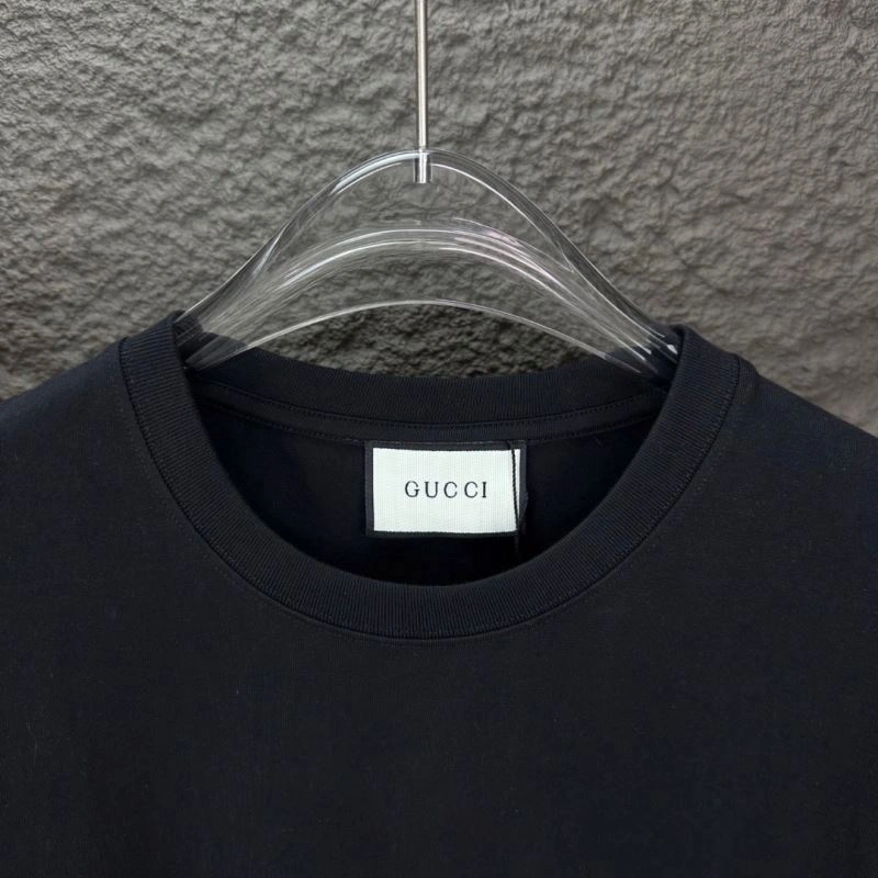 Packable Gucci T-Shirts 127840