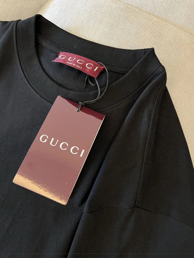 Gucci T-Shirts Comfortable 127835