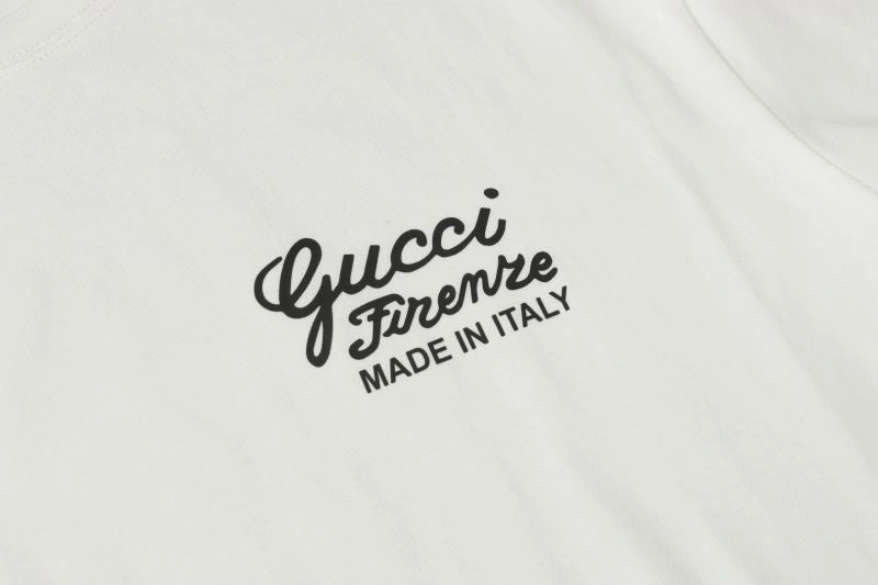 ComfortFit Gucci T-Shirts 127814