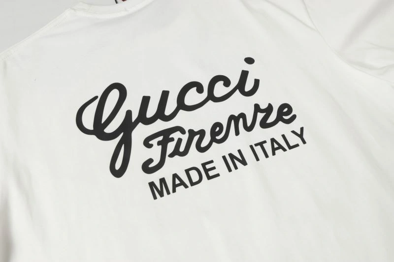 ComfortFit Gucci T-Shirts 127814