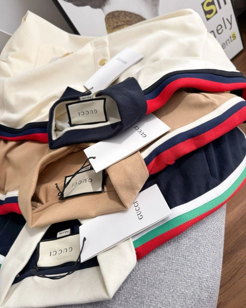 Gucci T-Shirts Elegant 127836