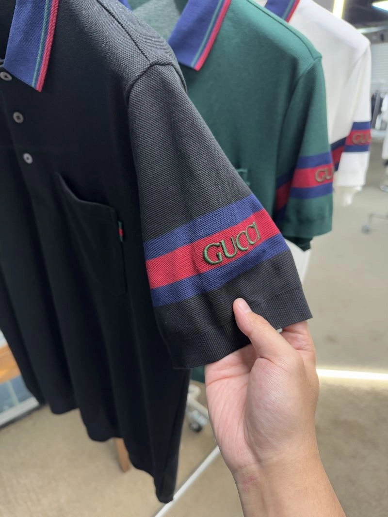 Timeless Gucci T-Shirts 127833