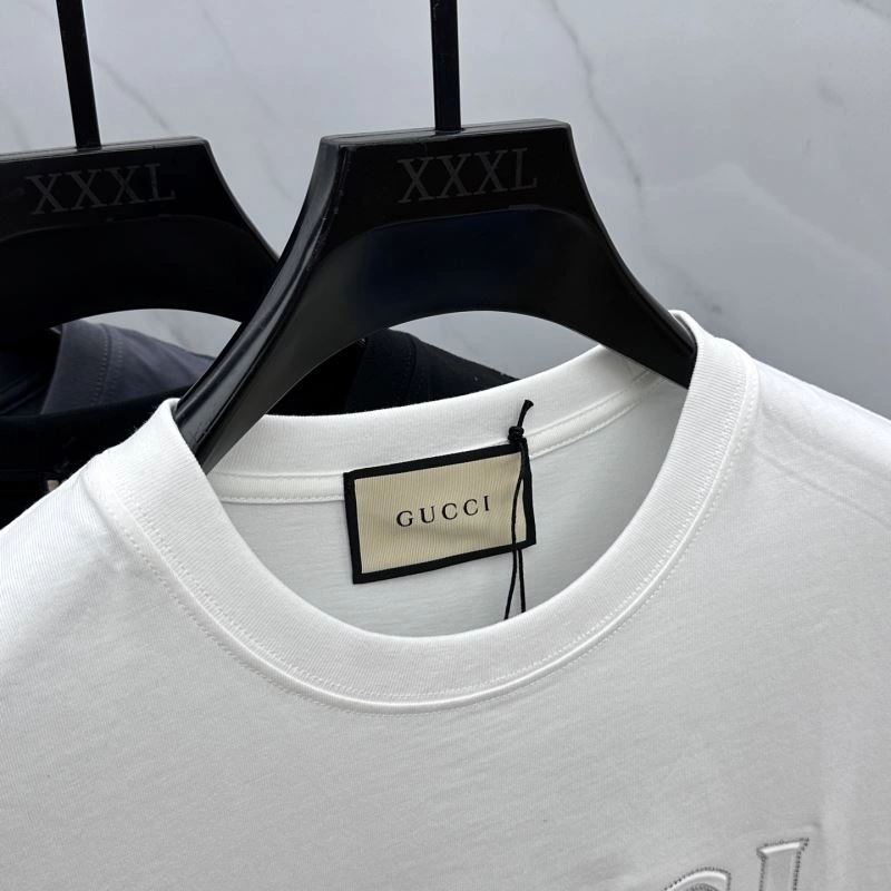 Sleek Gucci T-Shirts 127817