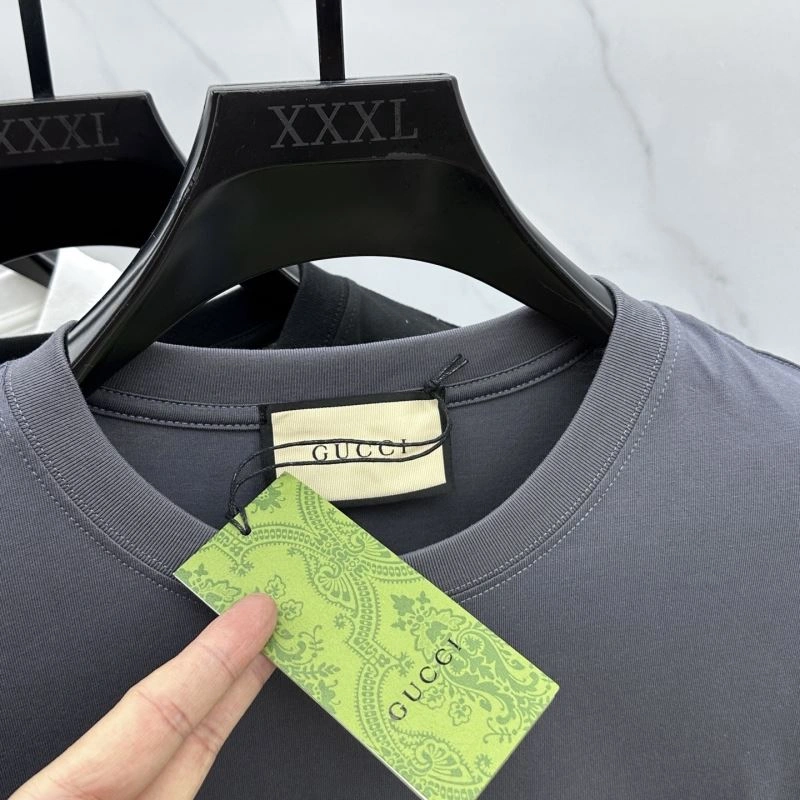 Tailored Gucci T-Shirts 127821